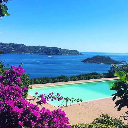Casa Royale Villaggio Est Holiday home *