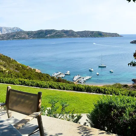 Casa Royale Villaggio Est Capo Coda Cavallo